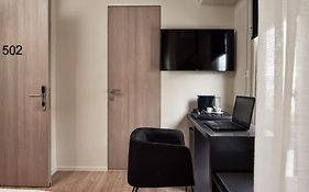 Urban Frame Plaka